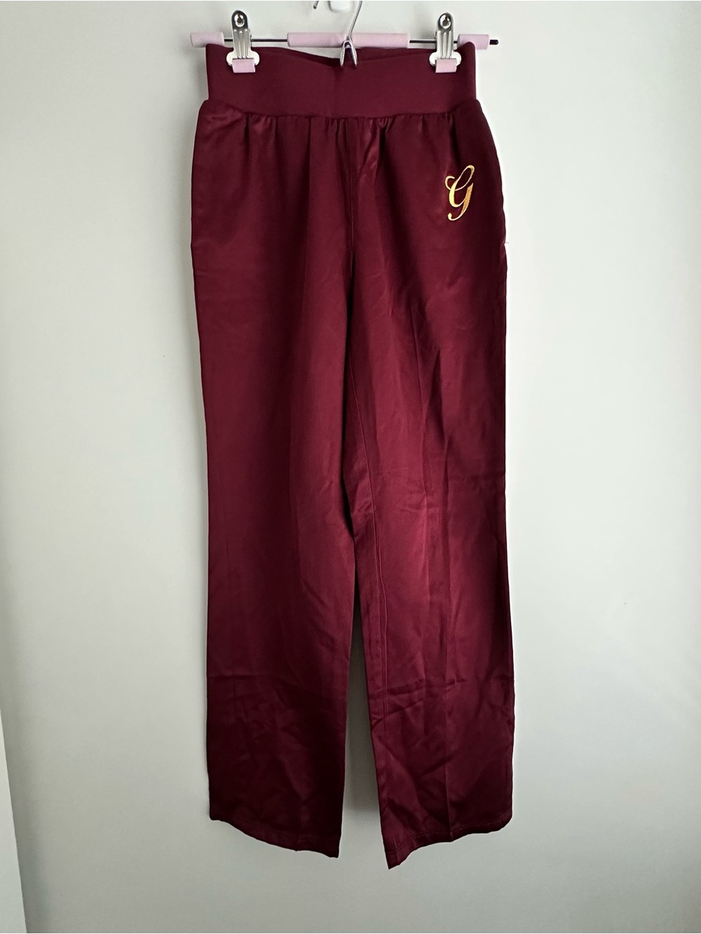 Aritzia Golden by TNA Women's Maroon Track Pants with Gold 'G' Accent XS